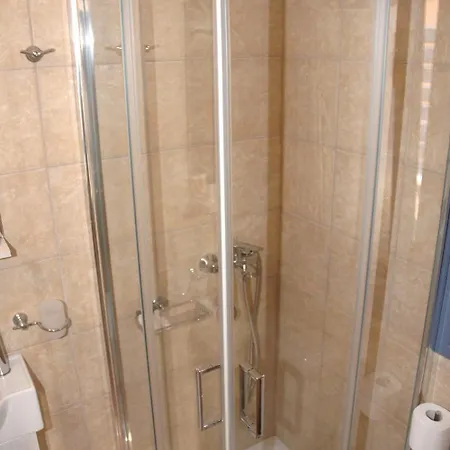 A L'aise Apartment *